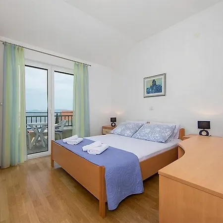 Apartments By The Sea Igrane, Makarska - 17292 Exterior photo