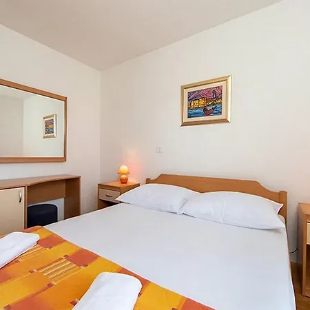 Apartments By The Sea Igrane, Makarska - 17292 Room photo