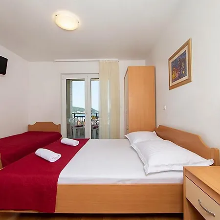 Apartments By The Sea Igrane, Makarska - 17292 Room photo