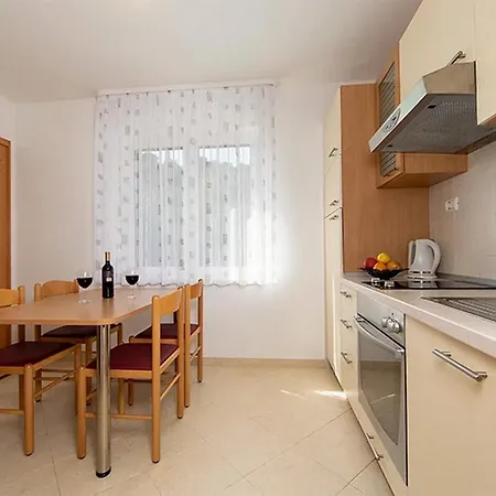 Apartments By The Sea Igrane, Makarska - 17292 Room photo