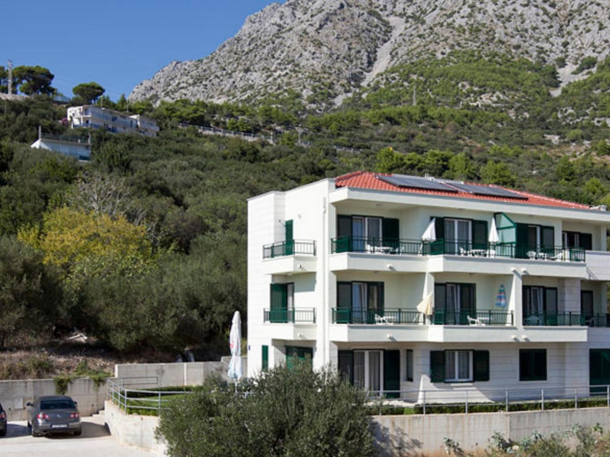By The Sea Igrane, Makarska - 17292 Apartment Igrane
